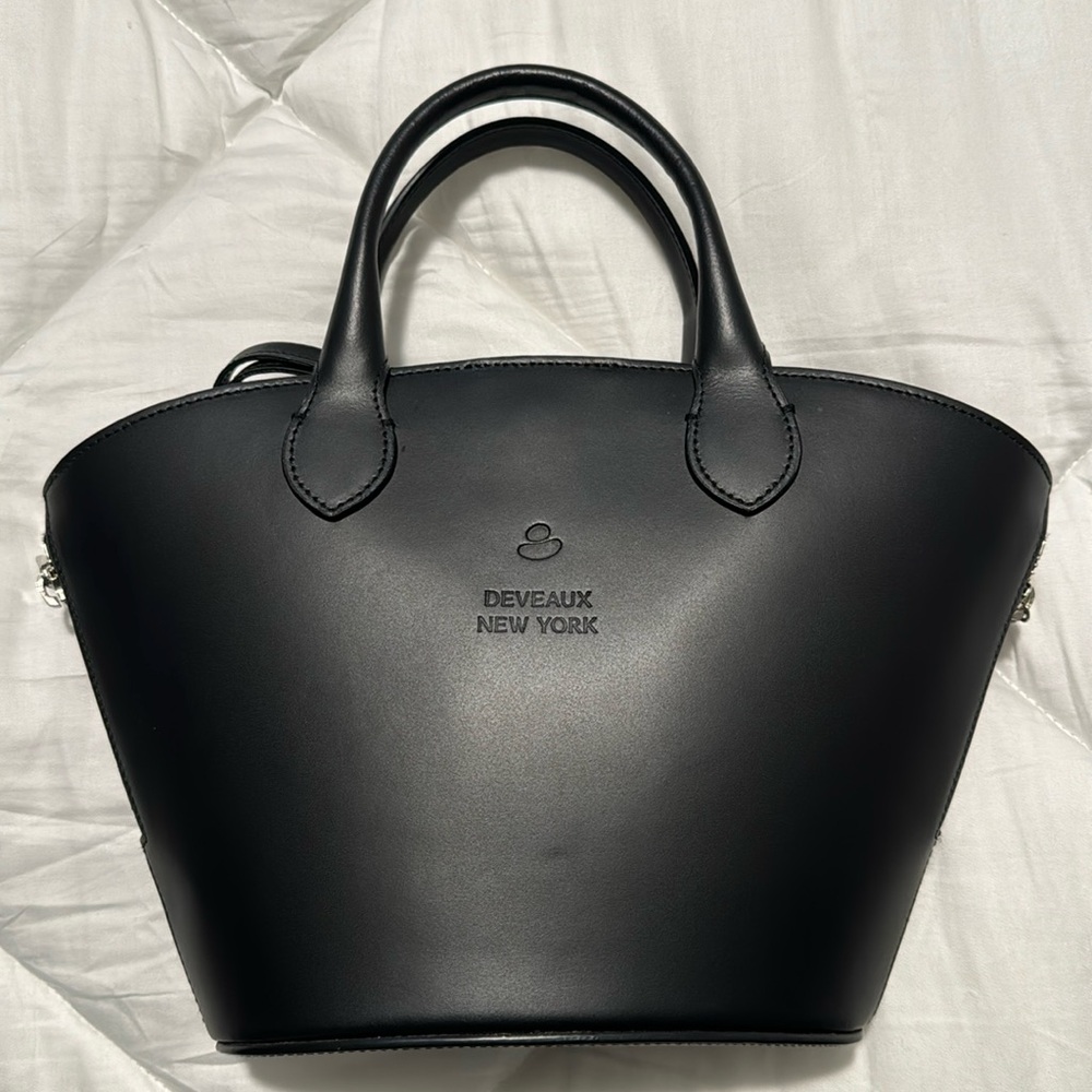 Deveaux New York Leather Handle Bag